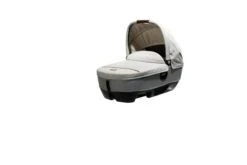 Joie Signature Calmi Auto-Babywanne R 129 Oyster -Günstiges CYBEX || Britax || VOX Geschäft c2105aaoys000 calmir129 oyster ltang 8713 cs cc ns web