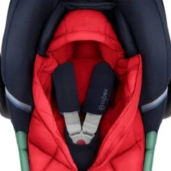 Cybex Snogga Mini 2 Hibiscus Red Fußsack -Günstiges CYBEX || Britax || VOX Geschäft cyb 22 eu x000 atons2 snoggamini2 ocbl hibr print medium