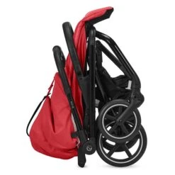 CYBEX Eezy S+2 Buggy Hibiscus Red Gestell In Black | Mit All-Terrain Rädern -Günstiges CYBEX || Britax || VOX Geschäft cyb 22 int y270 eezys 2 blk hibr fold self standing