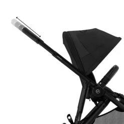 CYBEX Gazelle S Kinderwagen Moon Black + Cloud T I-Size + Zubehör Bundle -Günstiges CYBEX || Britax || VOX Geschäft cyb 22 int y270 gazelles blk moob adjustable handlebar 1