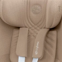 CYBEX Sirona T I-Size Plus Cozy Beige Bis 105 Cm (ca. 4 Jahre) -Günstiges CYBEX || Britax || VOX Geschäft cyb 23 eu deta sironat cobi plus mesh print medium