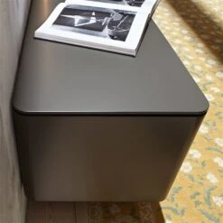 Hülsta Gentis Wohnwand 6 - Akzent Naturstamm - Breite 332,2 Cm -Günstiges CYBEX || Britax || VOX Geschäft gentis lack detail 2 1