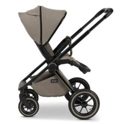 Moon Gio Plus Kombi-Kinderwagen Mud/black Chrome Zubehör Bundle -Günstiges CYBEX || Britax || VOX Geschäft k24 gioplus 64940610 sportsitzreverse mud 622 7 left 1