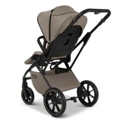Moon Piú Kombi-Kinderwagen Mud/black Chrome Zubehör Bundle -Günstiges CYBEX || Britax || VOX Geschäft k24 piu 64960630 sportsitz mud 622 6 backleft 1