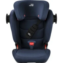 Britax Römer Kidfix III S Moonlight Blue Kindersitz Gruppe 2-3 (15-36 Kg) -Günstiges CYBEX || Britax || VOX Geschäft kidfix iii s moonlightblue 03 sictout 2019 1