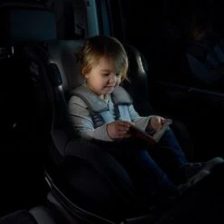 Britax Römer Dualfix ISense Set Midnight Grey 3 Monate-4 Jahre -Günstiges CYBEX || Britax || VOX Geschäft lifestyle cs dualfix isense modularsystem childincar lightson 2021 6