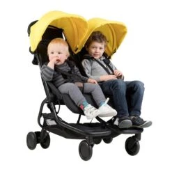 Mountain Buggy Nano DUO In Ruby Ideal Für Die Reise -Günstiges CYBEX || Britax || VOX Geschäft nano duo kids in buggy cyber 4000x4000px 1