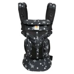 Ergobaby Omni 360 Cool Air Mesh Black Stars Babytrage -Günstiges CYBEX || Britax || VOX Geschäft omni cam bcs360pbkstr blackstars 02
