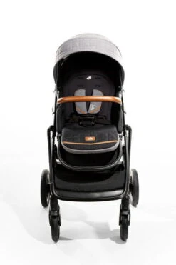 Joie Signature Aeria Sportwagen Carbon -Günstiges CYBEX || Britax || VOX Geschäft s1910aacbn000 aeria carbon hero 2522 cs cc wb web