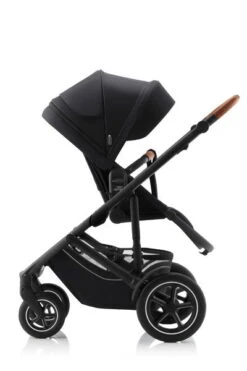 Britax Smile 5Z Kinderwagen Galaxy Black - GreenSense -Günstiges CYBEX || Britax || VOX Geschäft smile 5z galaxyblack black brownhandle 01 rwf 2023 1