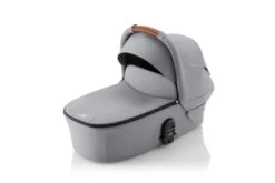 Britax Smile 5Z Kinderwagen Frost Grey -Günstiges CYBEX || Britax || VOX Geschäft smile 5z hardcarrycot frostgrey brownhandle 02 2023 1