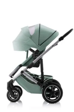 Britax Smile 5Z Sportwagen Jade Green -Günstiges CYBEX || Britax || VOX Geschäft smile 5z jadegreen anthrazite blackhandle 01 fwf canopyextended 2023