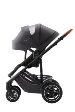 Britax Smile 5Z Sportwagen Midnight Grey -Günstiges CYBEX || Britax || VOX Geschäft smile 5z midnightgrey black brownhandle 01 fwf canopyextended 2023