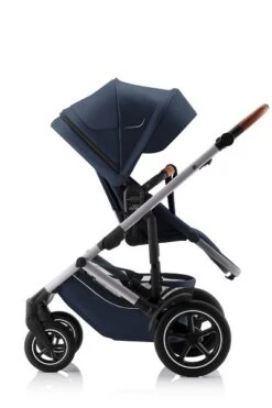 Britax Smile 5Z Sportwagen Night Blue 12 Britax Smile 5Z Sportwagen Night Blue -Günstiges CYBEX || Britax || VOX Geschäft smile 5z nightblue anthrazite brownhandle 01 rwf 2023