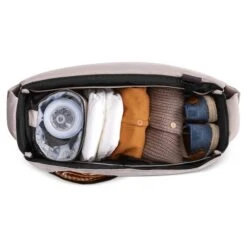 ABC Design Samba 2in1 Kinderwagen Bundle Berry Pure Mit Autositz, Wickeltasche, Fußsack Und Adapter -Günstiges CYBEX || Britax || VOX Geschäft wickeltasche changing bag urban berry 04 grosse faecher 04